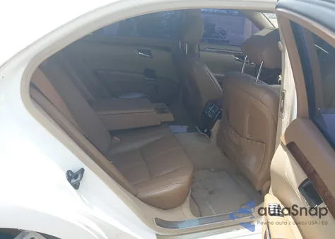 2007 Mercedes-Benz S 550 from USA, damaged, VIN WDDNG71X47A051470